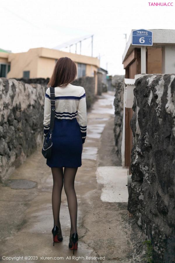陆萱萱  [XiuRen]高清写真图 2023.11.02 No.7606 陆萱萱 黑丝美腿第3张图片